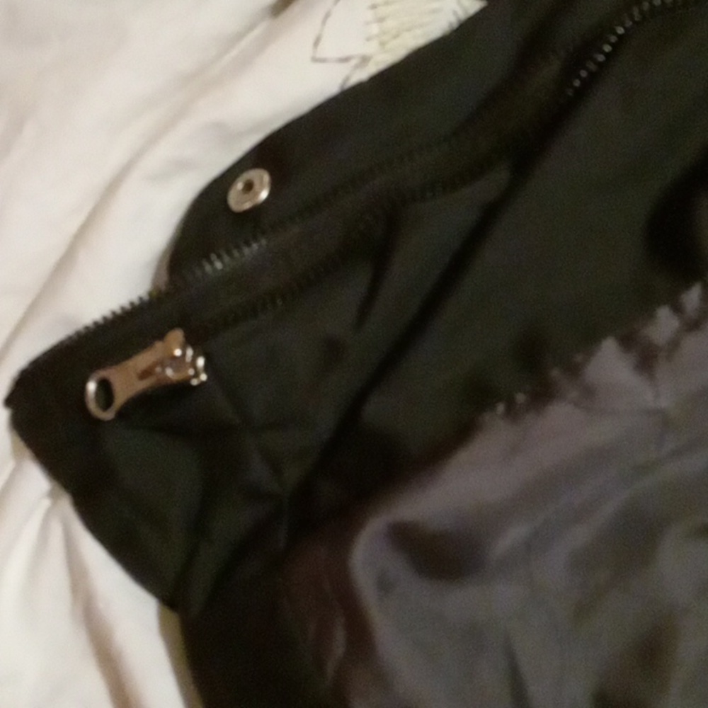 Coat - Picture 10 of 10